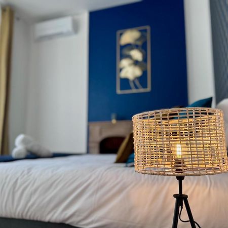 Appartement Chaleureux T2 Proche Gare à Bourgoin-Jallieu Extérieur photo