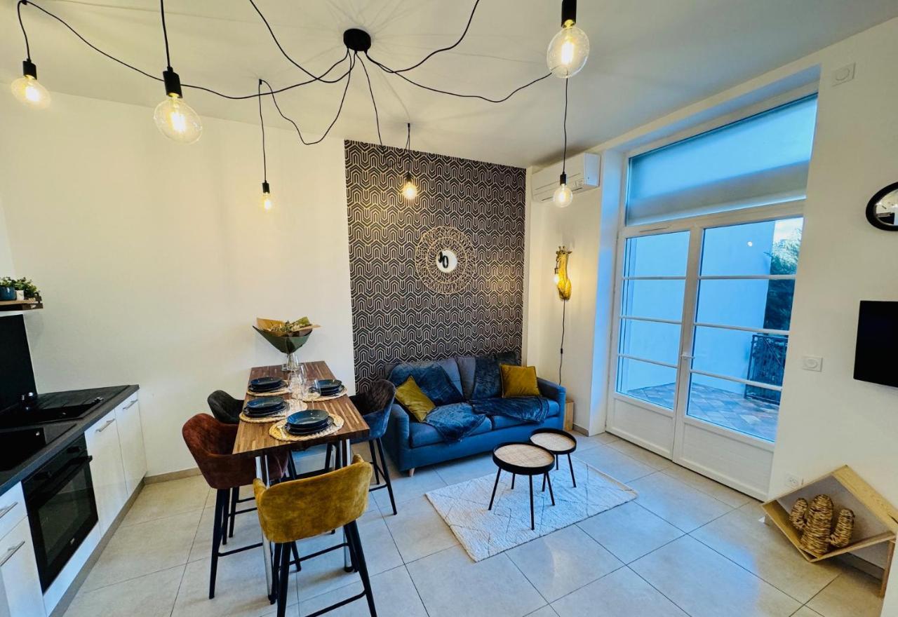 Appartement Chaleureux T2 Proche Gare à Bourgoin-Jallieu Extérieur photo