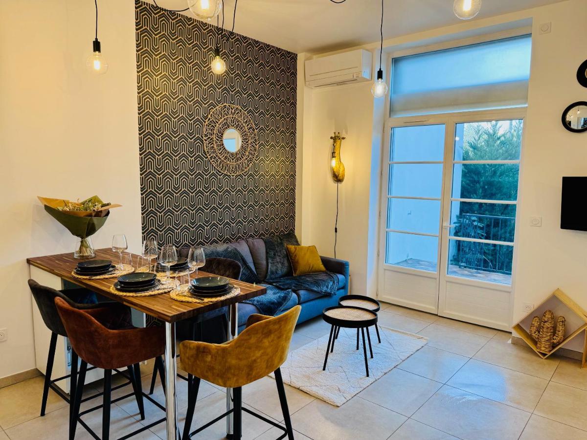 Appartement Chaleureux T2 Proche Gare à Bourgoin-Jallieu Extérieur photo